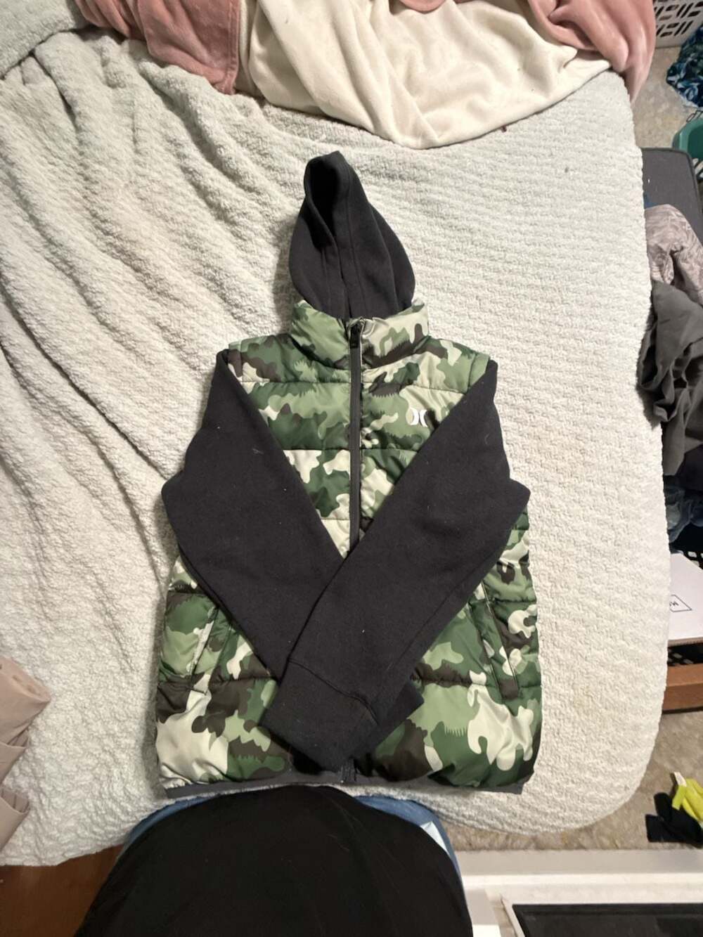 Hurley Boys Camouflage 2-Fer Quilted Puffer Vest Hoodie